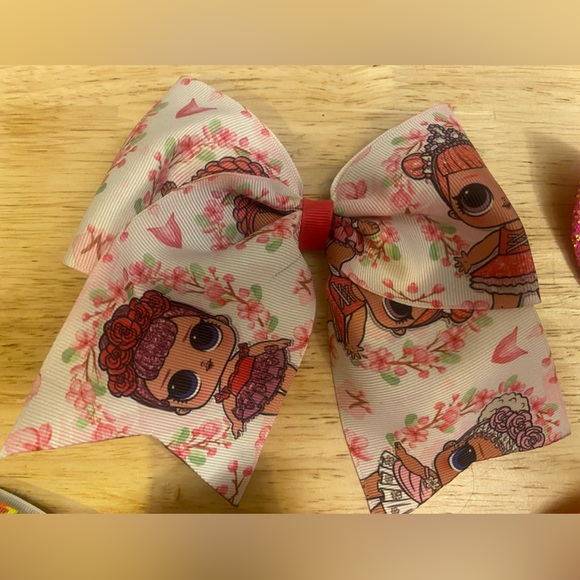 Bundle of Girls bows - Picture 6 of 7